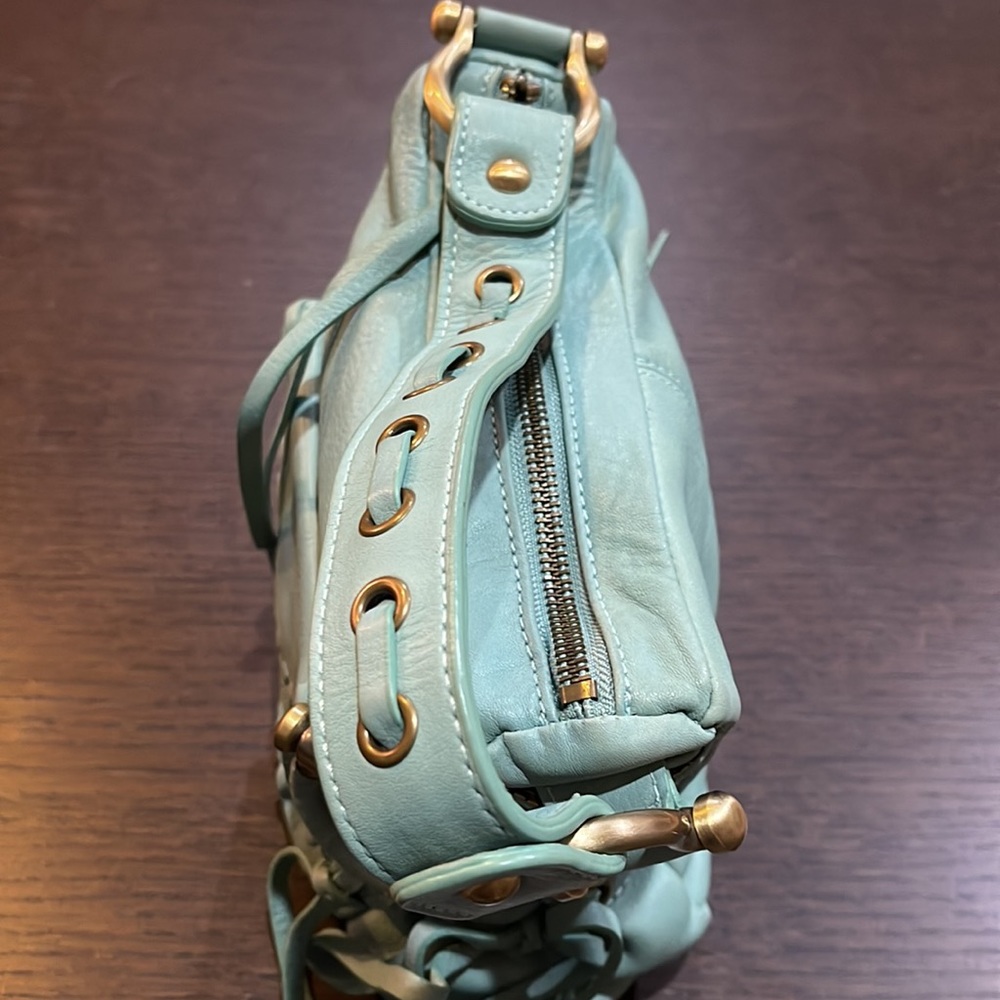 Handbag - Picture 7 of 14